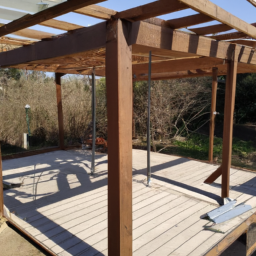 Abri de jardin en prolongement de votre pergola : astuces et idées Annecy